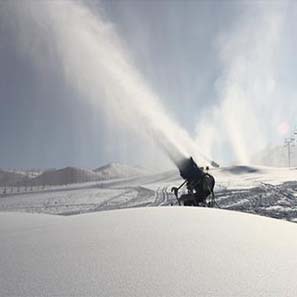 出租造雪机75000元/天 造雪设备 户外嬉雪设备