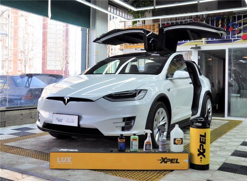 Tesla Model X - XPEL·LUX+ 隐形车衣